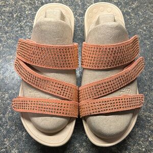 Vionic Pacific Alexis Coral slip on sandals